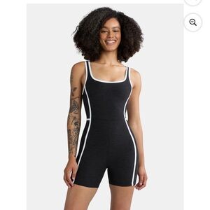 NWOT Athletic Works Women’s ButterCore Tipped Tennis Workout Romper Size M